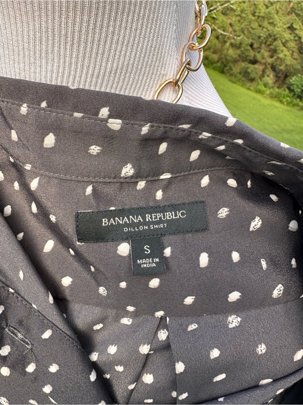 Banana Republic Dillon-Fit Classic Button Down Shirt Polka Dot - Picture 5 of 6